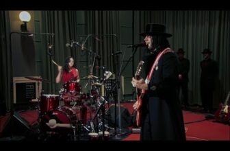 The Fiberglass Manifesto: THE WHITE STRIPES